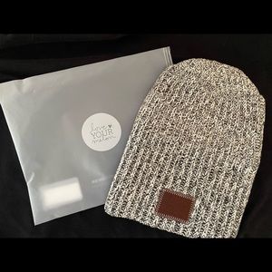 Brand New Love Your Melon Hat (Light Grey)